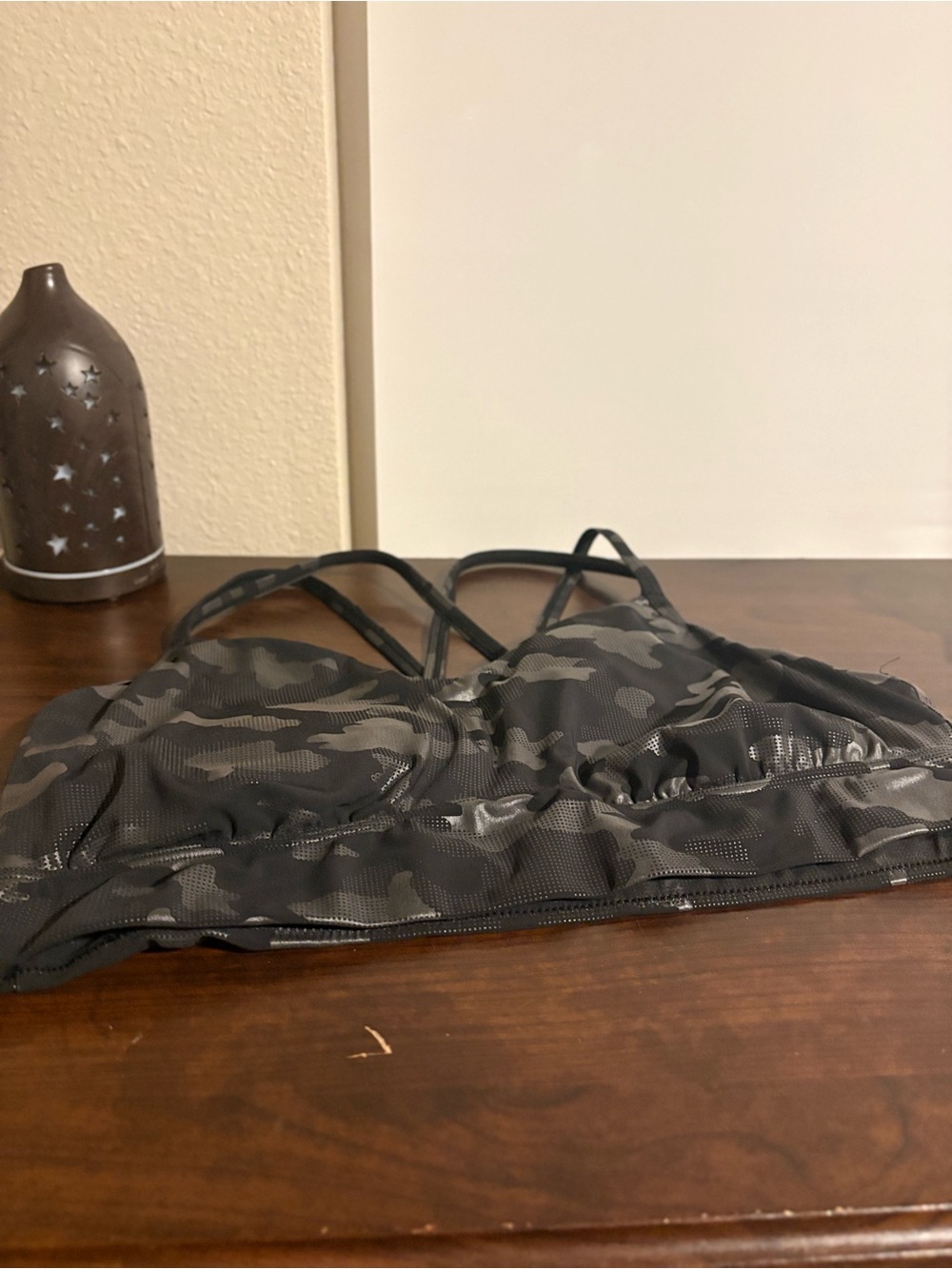 Athletic Works Black Gray Camo Strappy Back Sports Bra Activewear